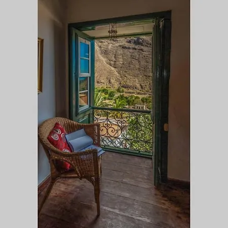 Casa Askanova Calera