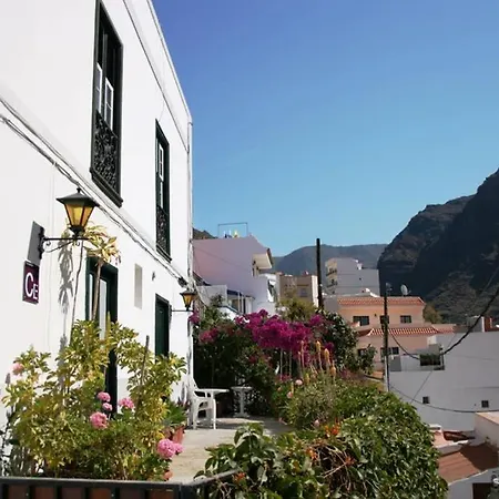 Nyaraló Casa Askanova *