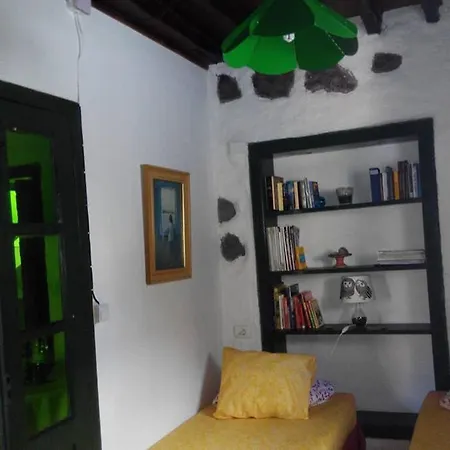 Holiday home Casa Askanova *