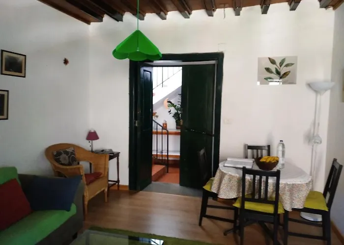 Casa Askanova Calera